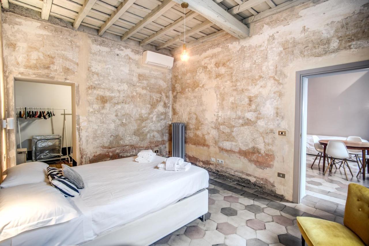 Stylish And Spacious Apartment Next To The Colosseum 로마 외부 사진