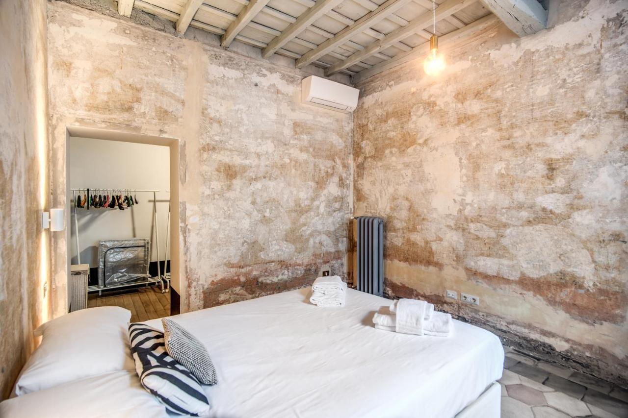 Stylish And Spacious Apartment Next To The Colosseum 로마 외부 사진