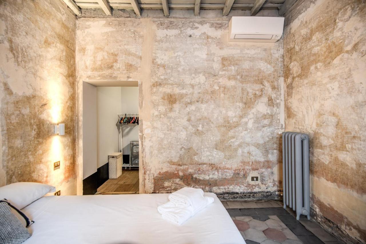 Stylish And Spacious Apartment Next To The Colosseum 로마 외부 사진